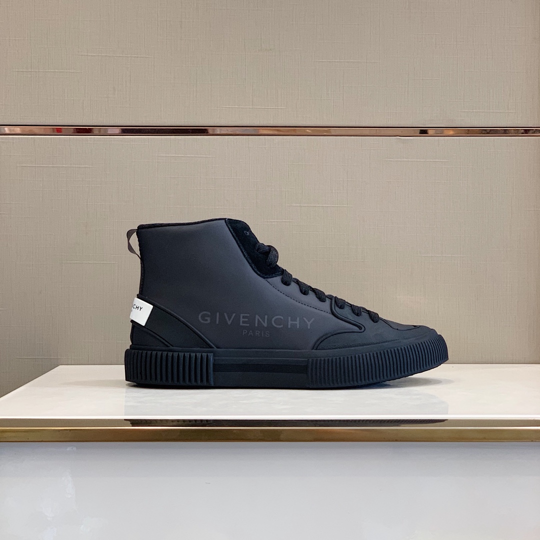 Givenchy Skel-Top Hi Sneaker  - DesignerGu