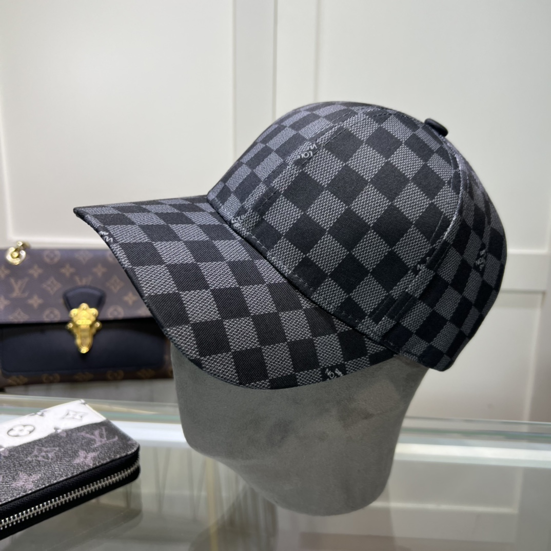 Louis Vuitton Cap - DesignerGu