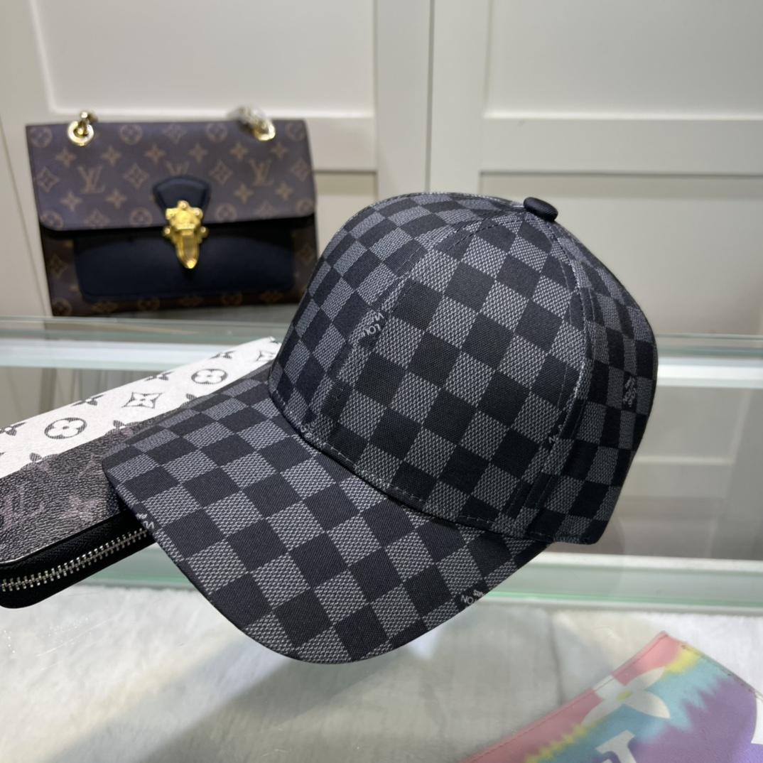 Louis Vuitton Cap - DesignerGu