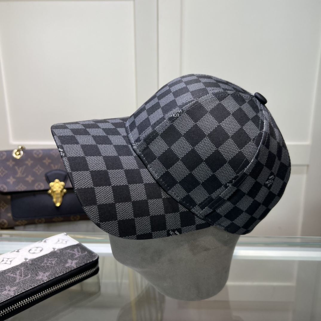 Louis Vuitton Cap - DesignerGu