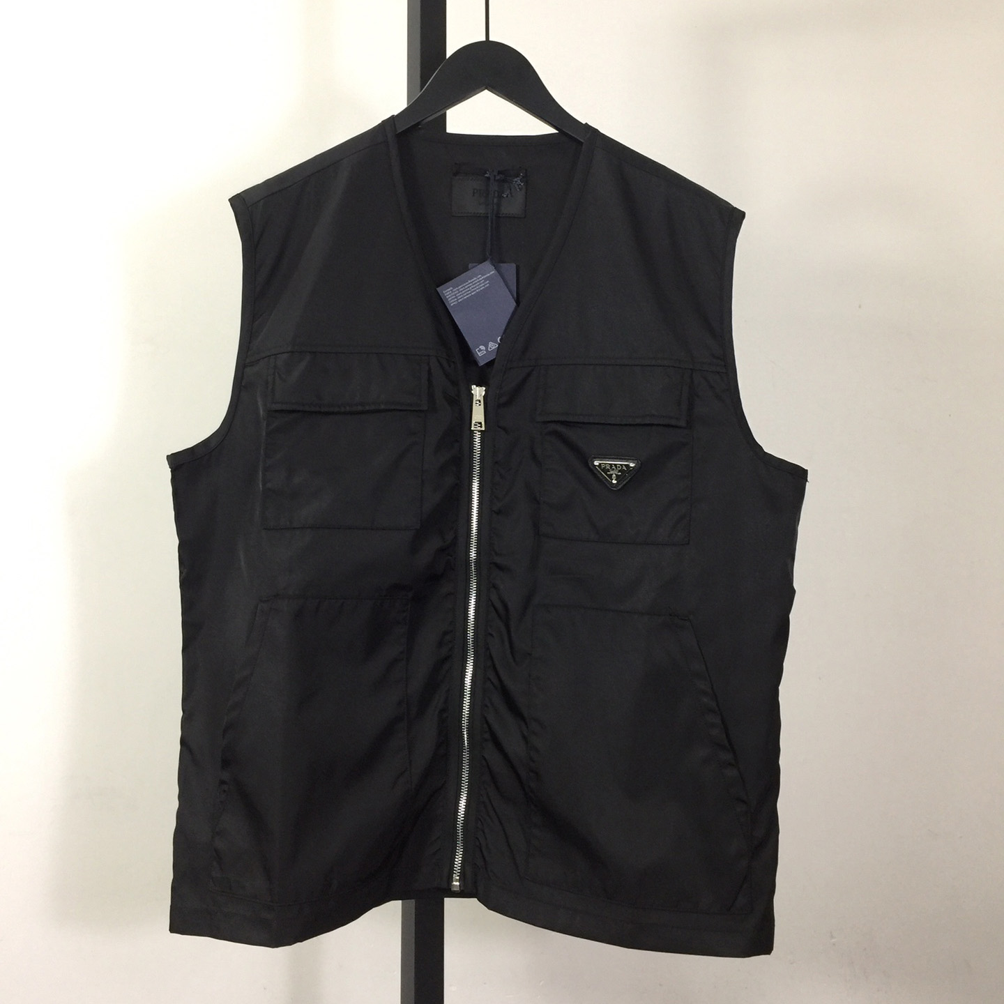 Prada Re-Nylon Vest - DesignerGu