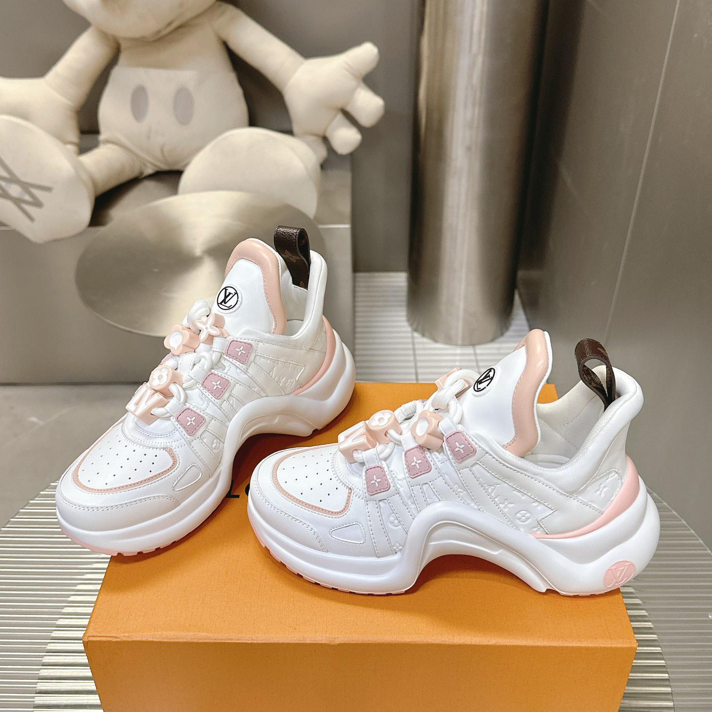 Louis Vuitton LV Archlight Sneaker    - DesignerGu