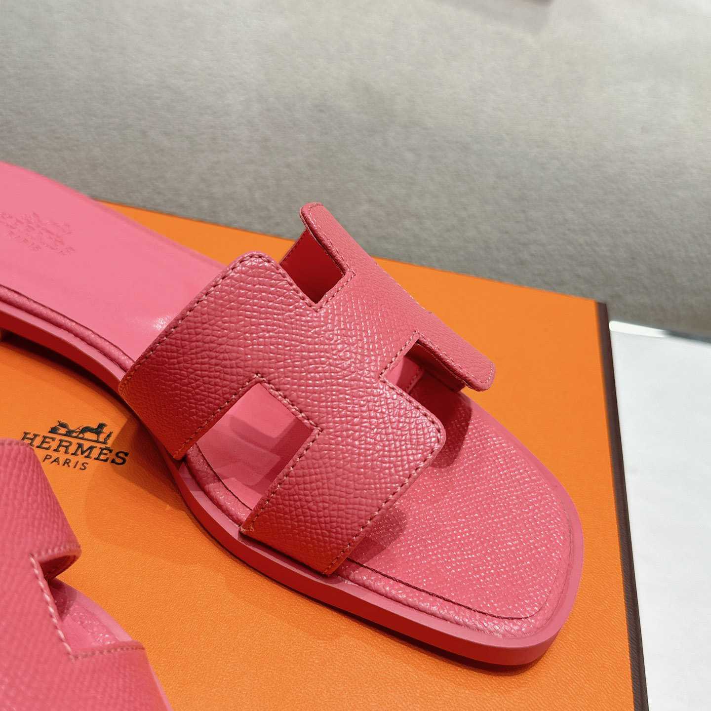 Hermes Oran Sandal - DesignerGu