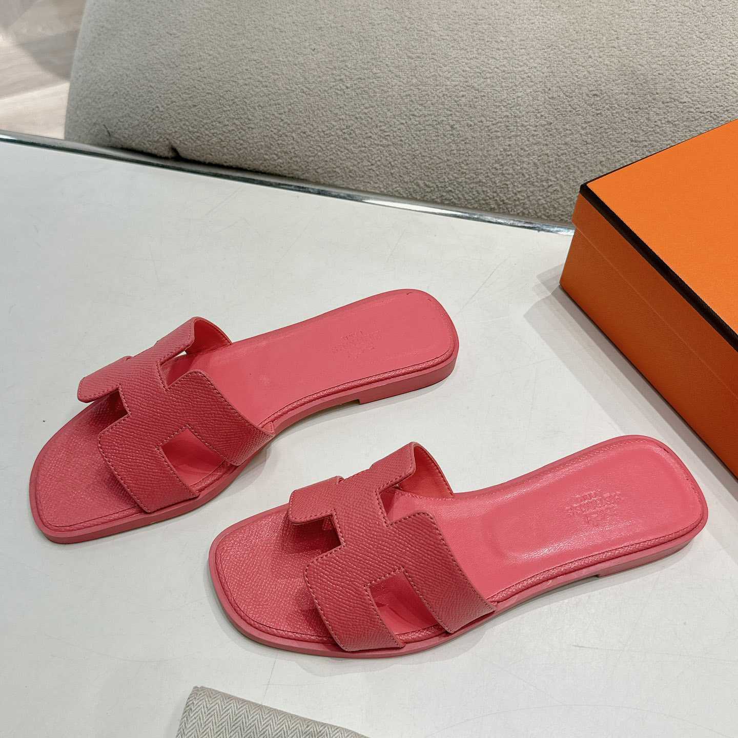 Hermes Oran Sandal - DesignerGu