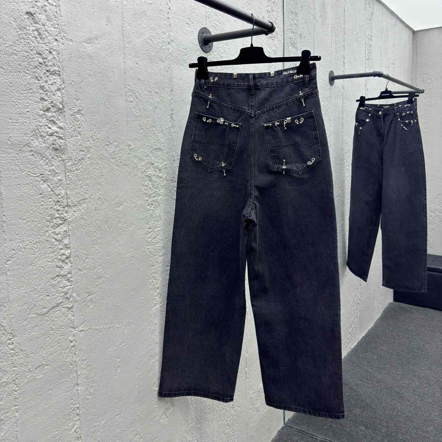 Balenciaga Jeans - DesignerGu