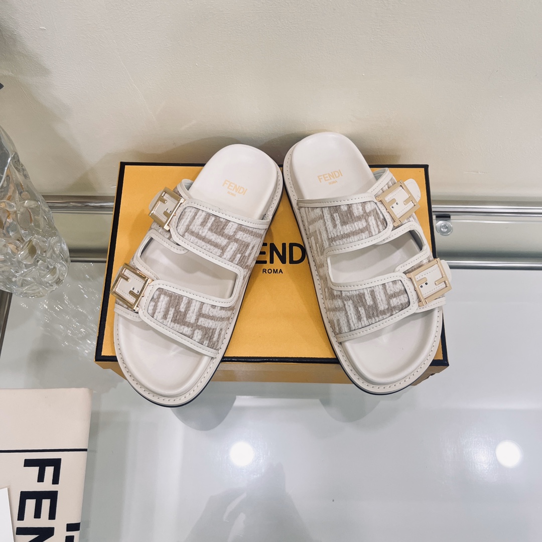 Fendi Feel Slides - DesignerGu