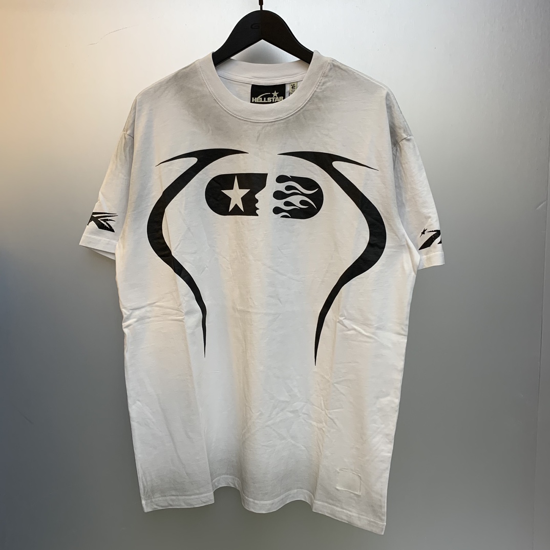 Hellstar Warm Up T-shirt - DesignerGu