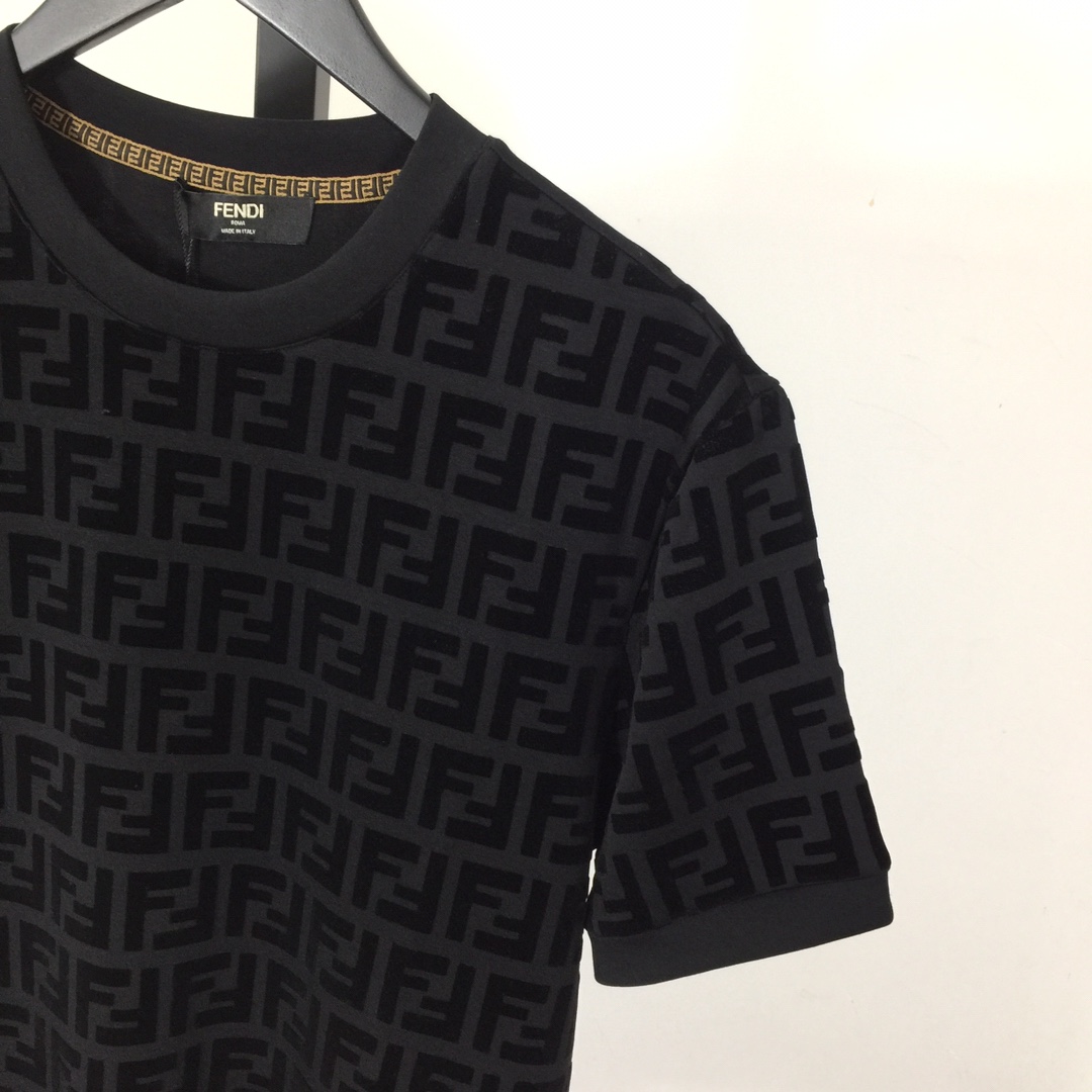 Fendi T-shirt In Black Piqué - DesignerGu