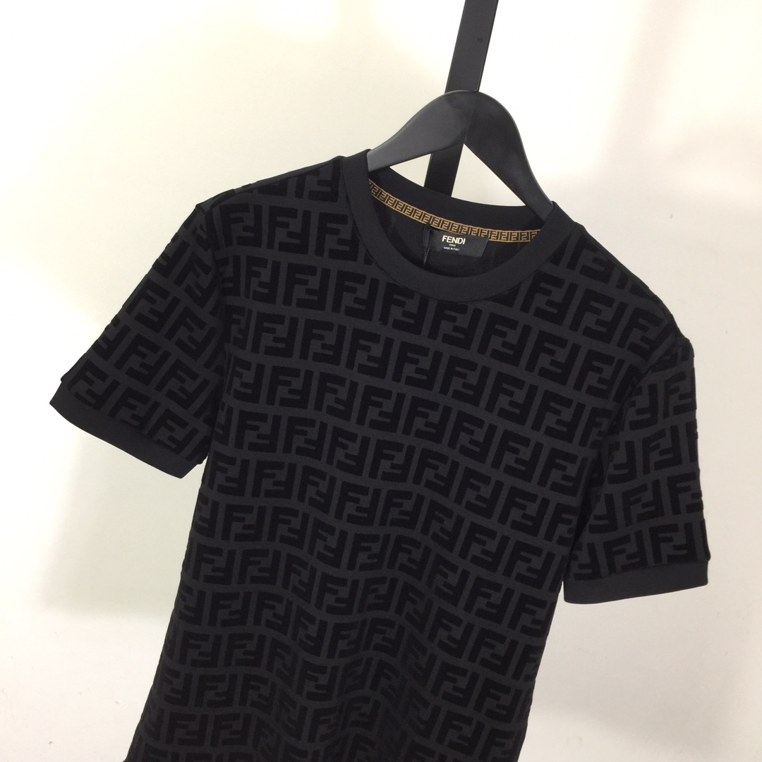 Fendi T-shirt In Black Piqué - DesignerGu