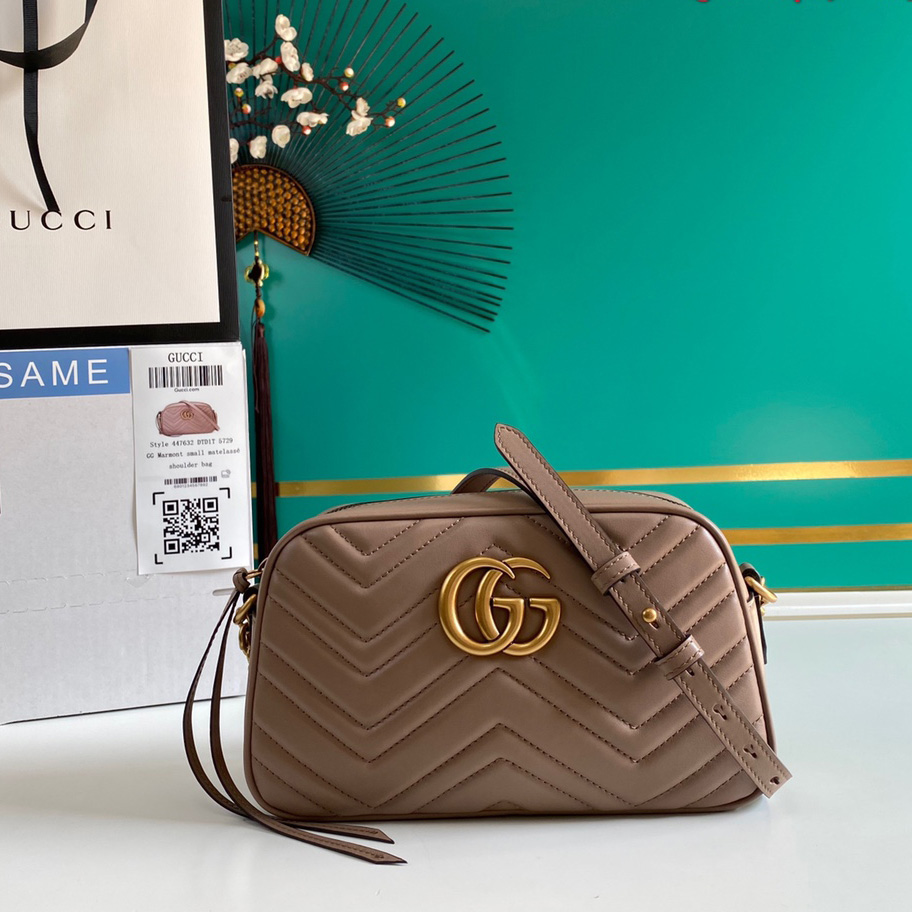 Gucci GG Marmont Small Shoulder Bag(24*12*7cm) - DesignerGu