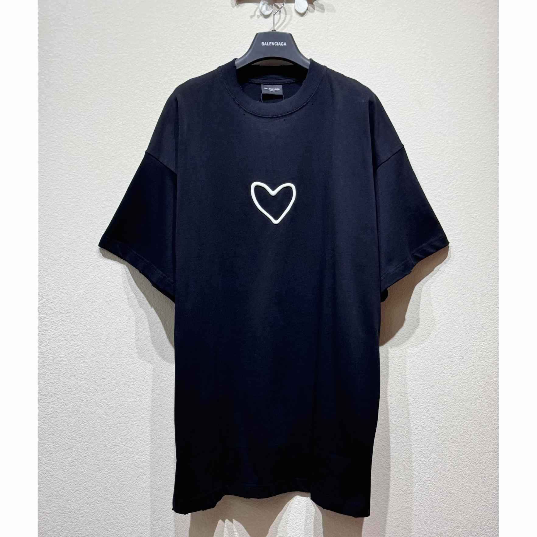 Balenciaga Heart T-Shirt  - DesignerGu