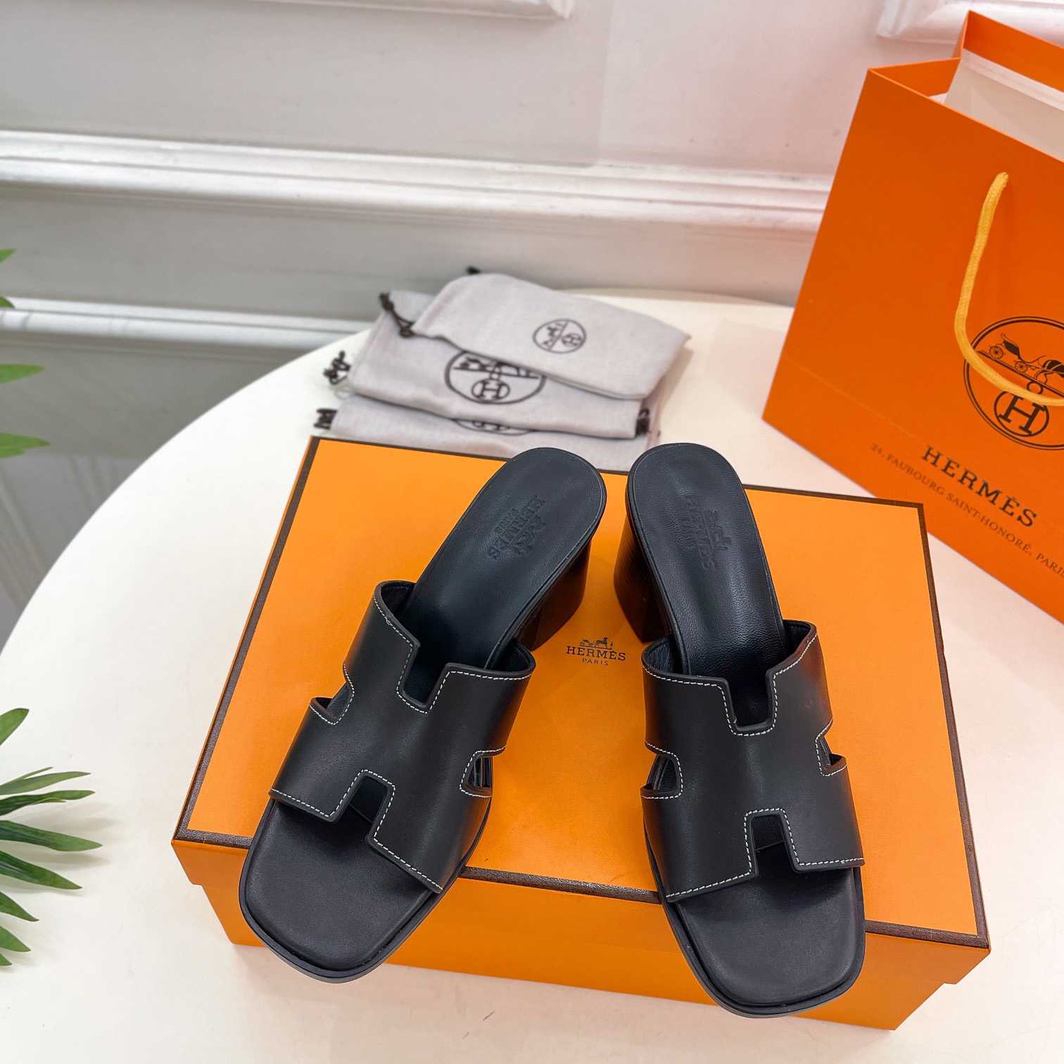 Hermes Oran Sandal - DesignerGu