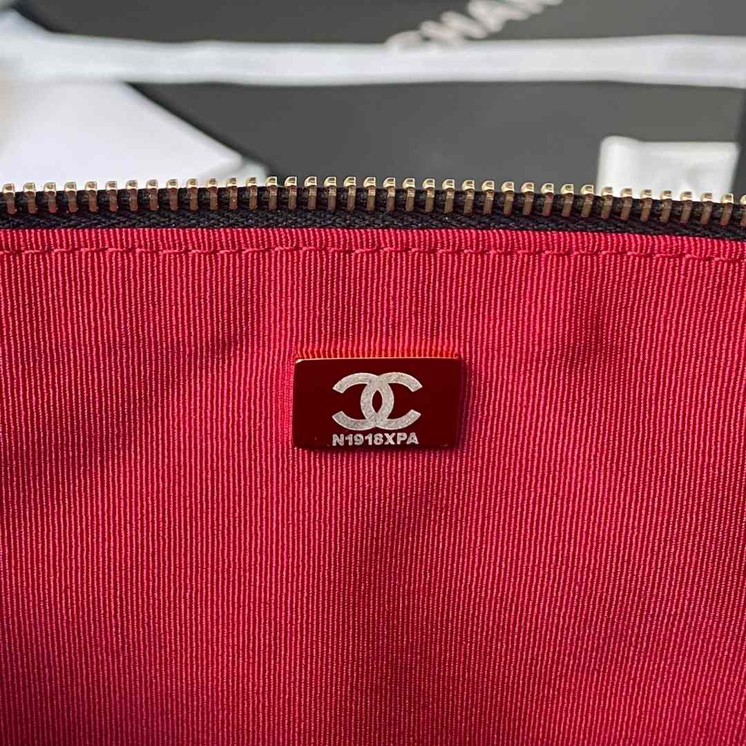 Chanel Bag     37×29.5×13cm - DesignerGu