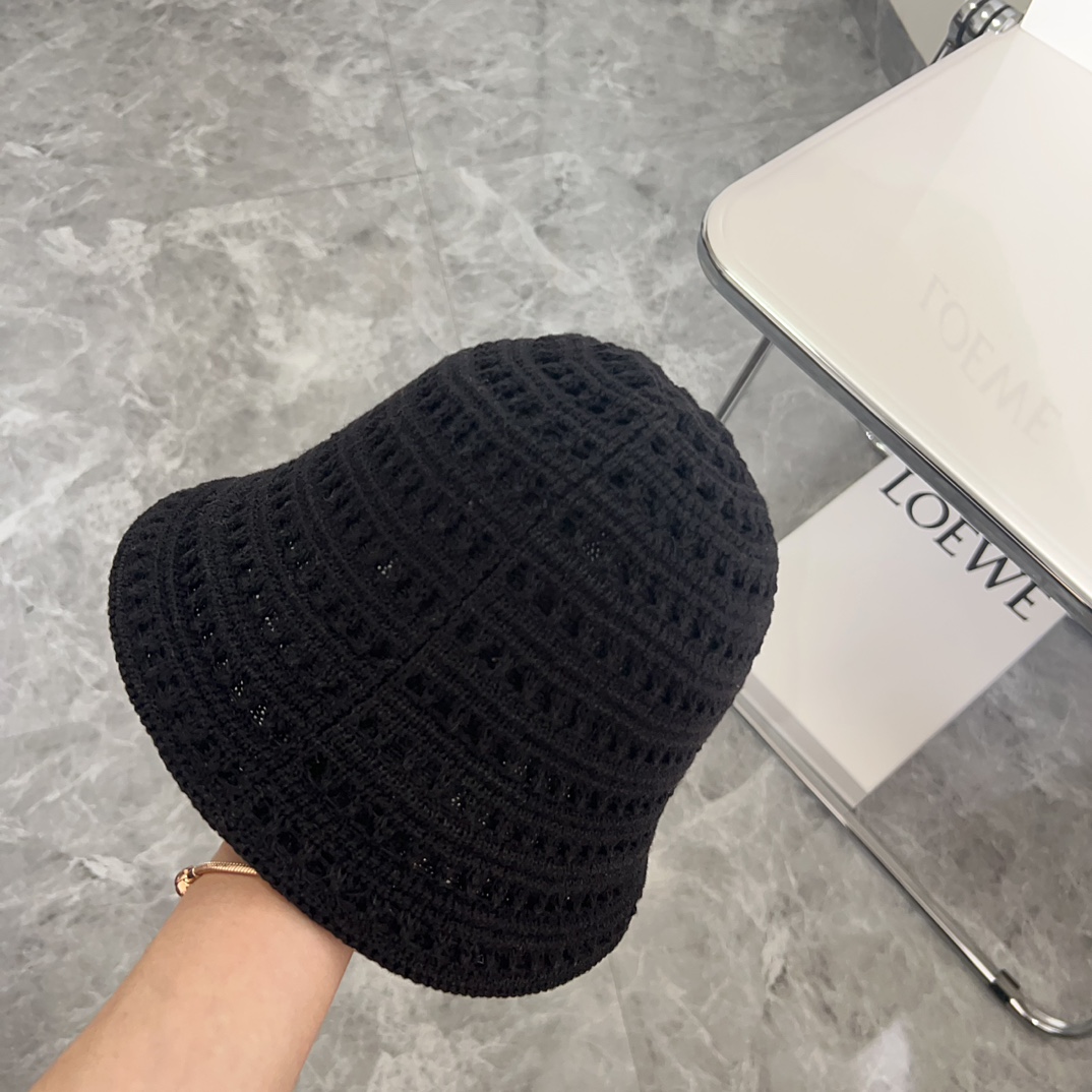 Louis Vuitton Bucket Hat - DesignerGu