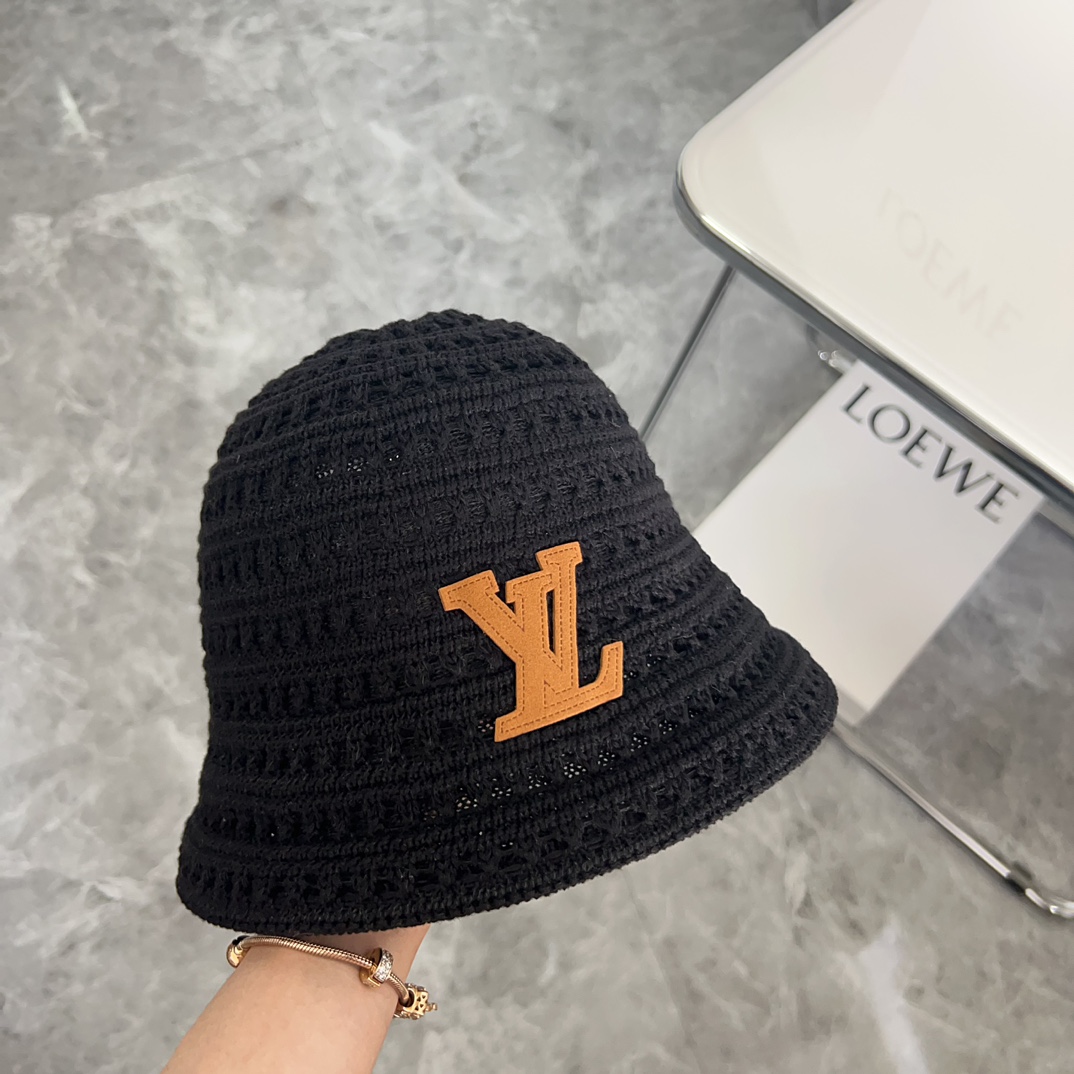 Louis Vuitton Bucket Hat - DesignerGu