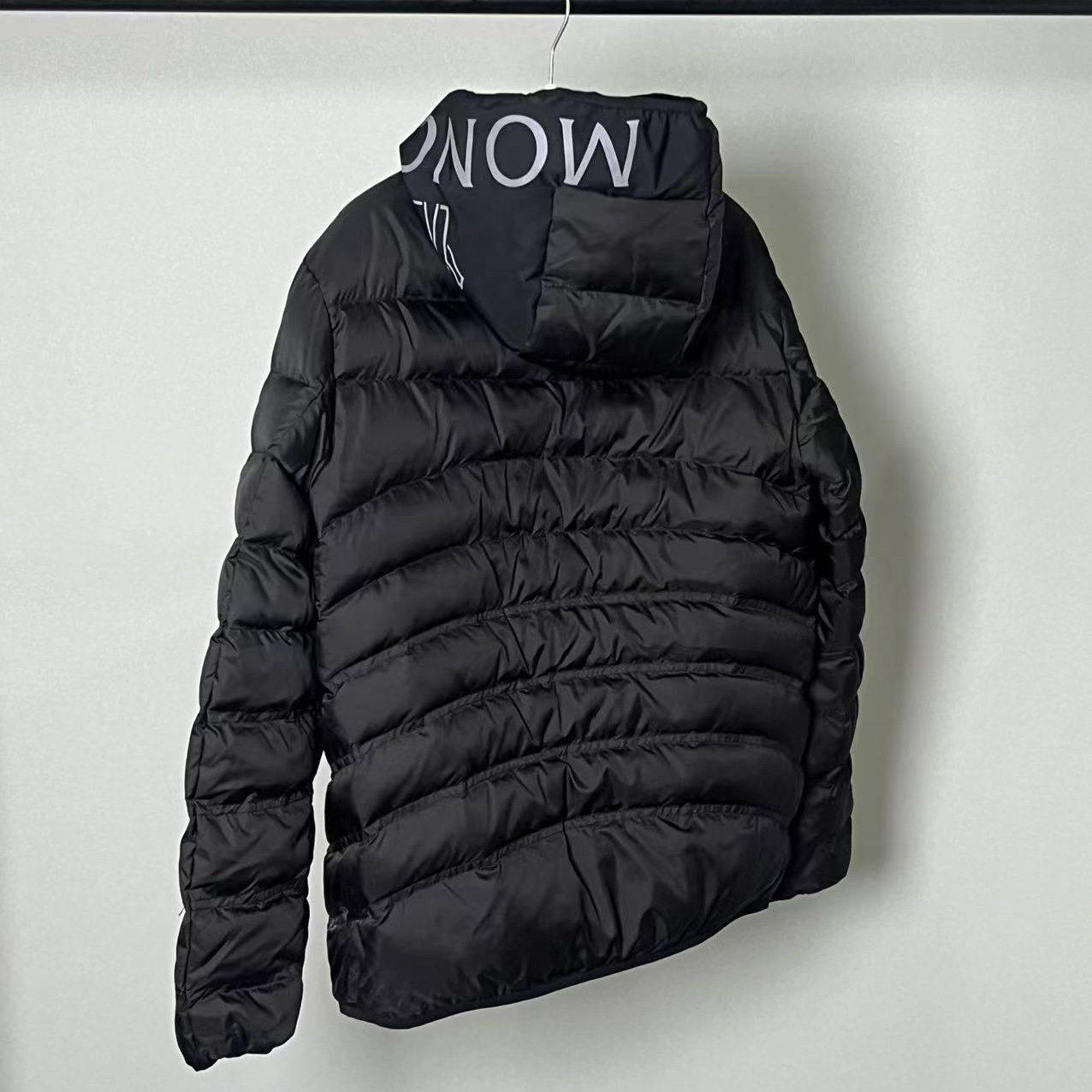 Moncler Vernasca Short Down Jacket  - DesignerGu