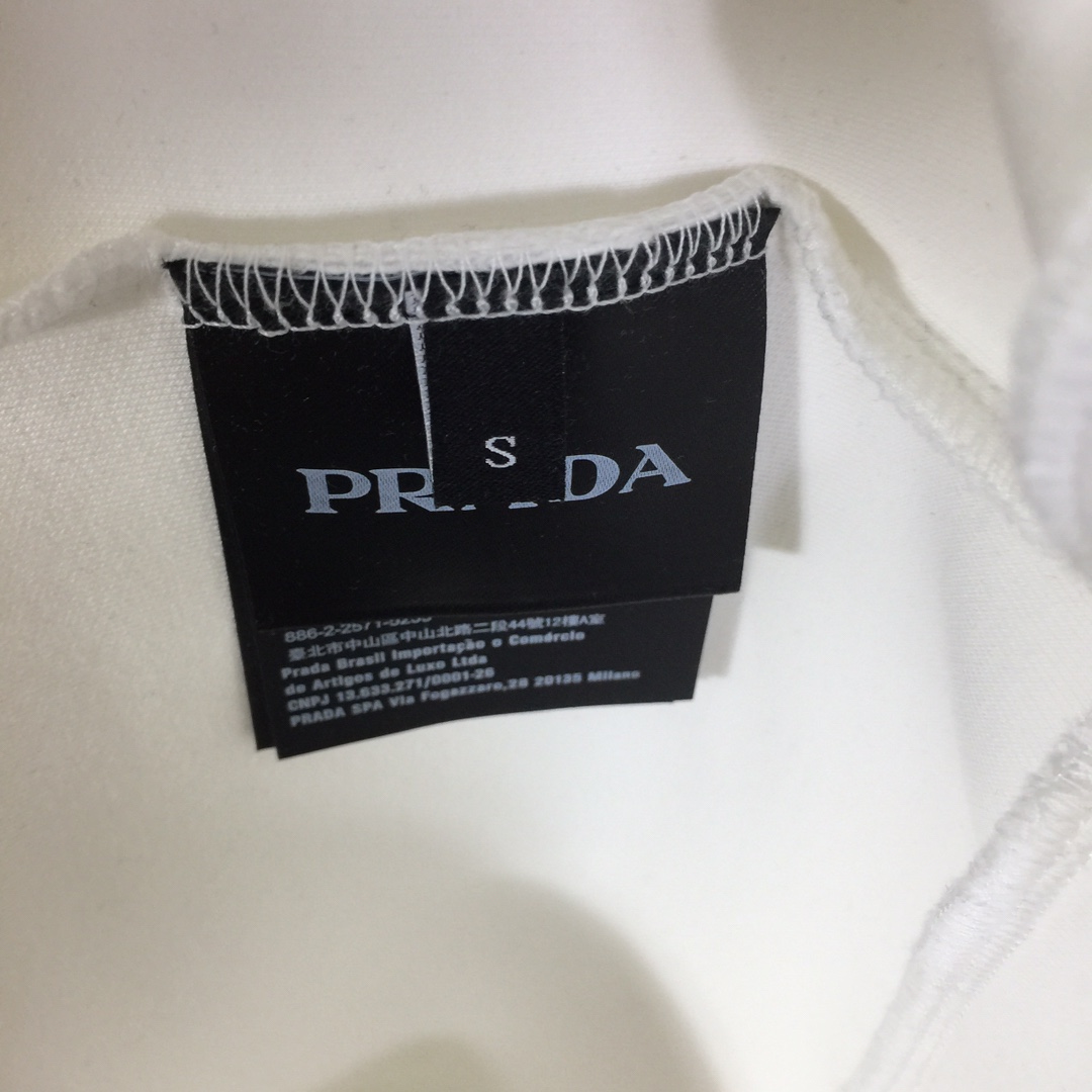 Prada Cotton Sweatshirt - DesignerGu