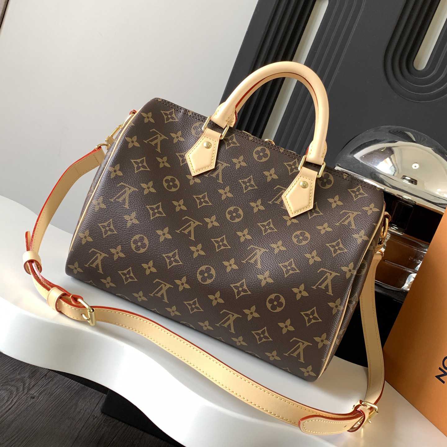 Louis Vuitton Speedy Bandoulière 30    M41112 - DesignerGu