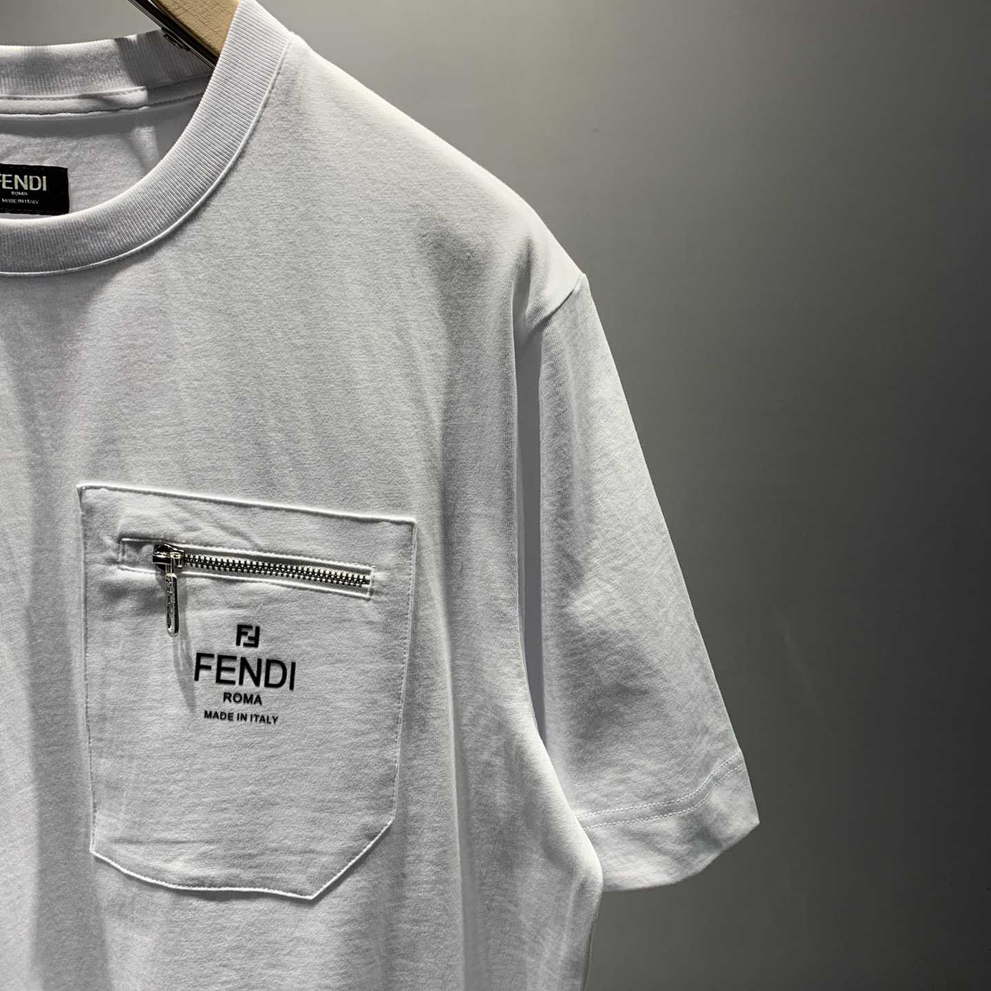 Fendi White Cotton T-shirt - DesignerGu