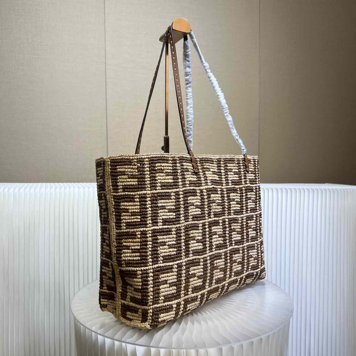 Fendi Roll Brown FF Raffia Crochet Shopper (35-32-19.5cm) - DesignerGu