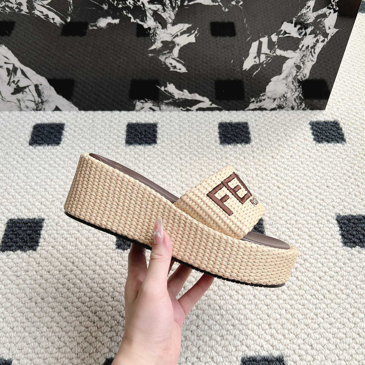 Fendi Sunshine Beige Cotton Fiber Flatform Slides - DesignerGu