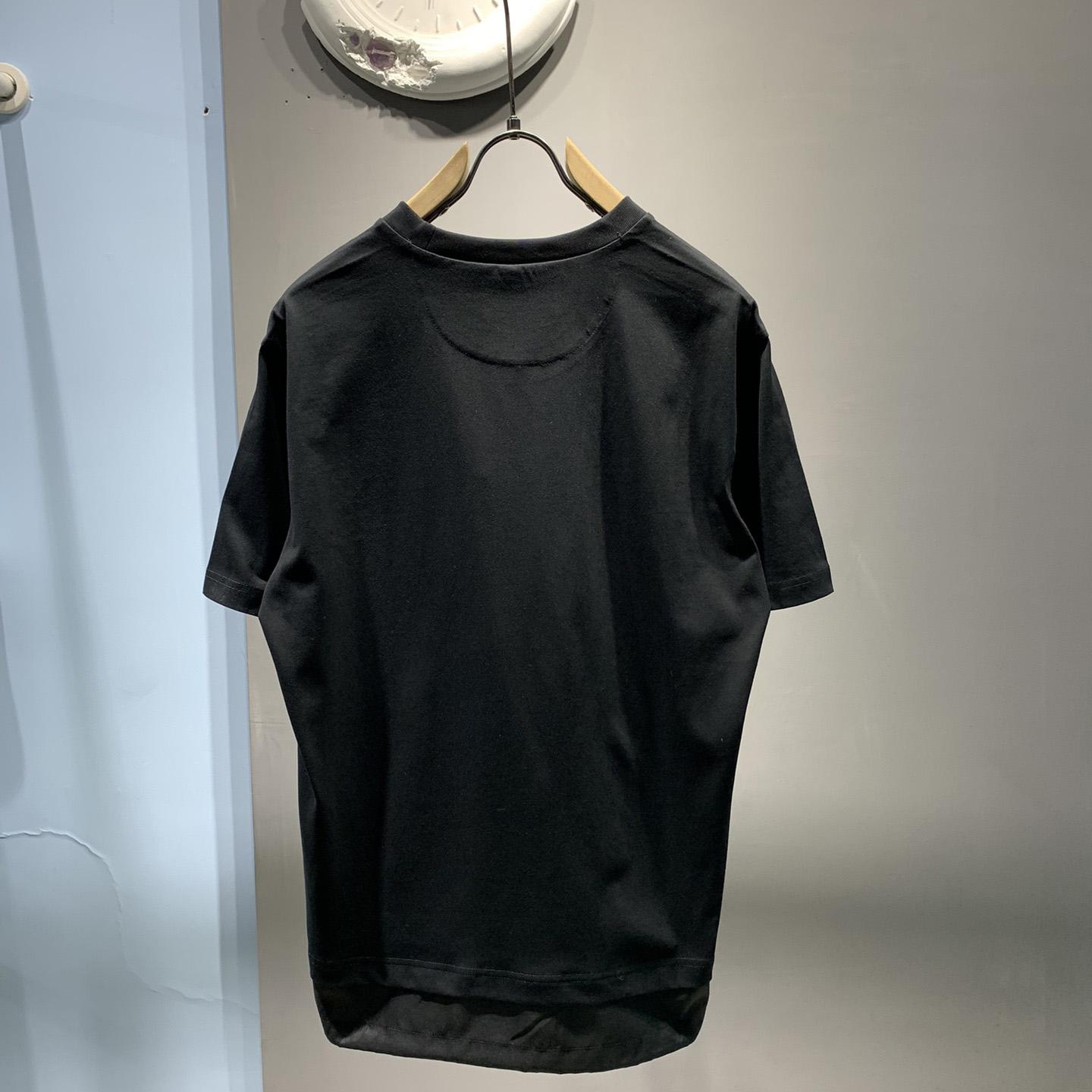 Prada Cotton T-Shirt With Re-Nylon Details - DesignerGu