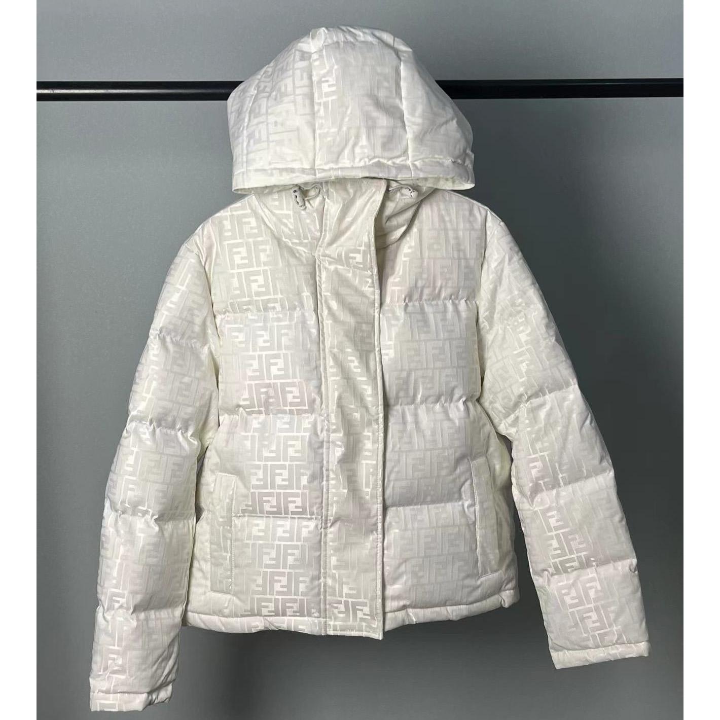 Fendi White Tech Fabric Down Jacket - DesignerGu