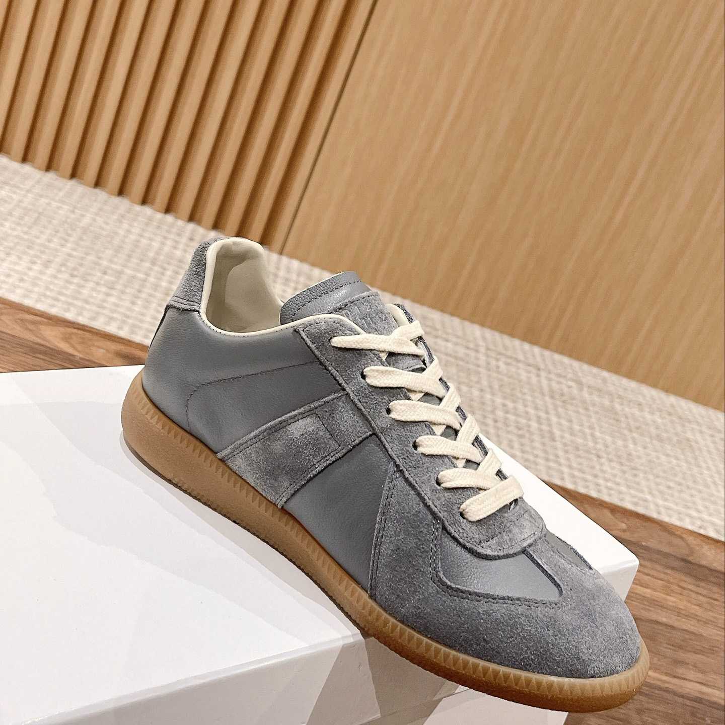 Maison Margiela Paint Replica Low-top Sneakers - DesignerGu