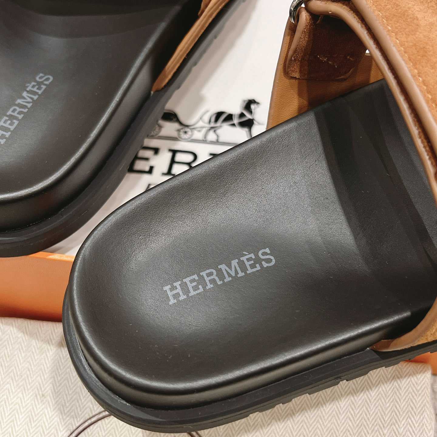 Hermes Chypre Sandal - DesignerGu