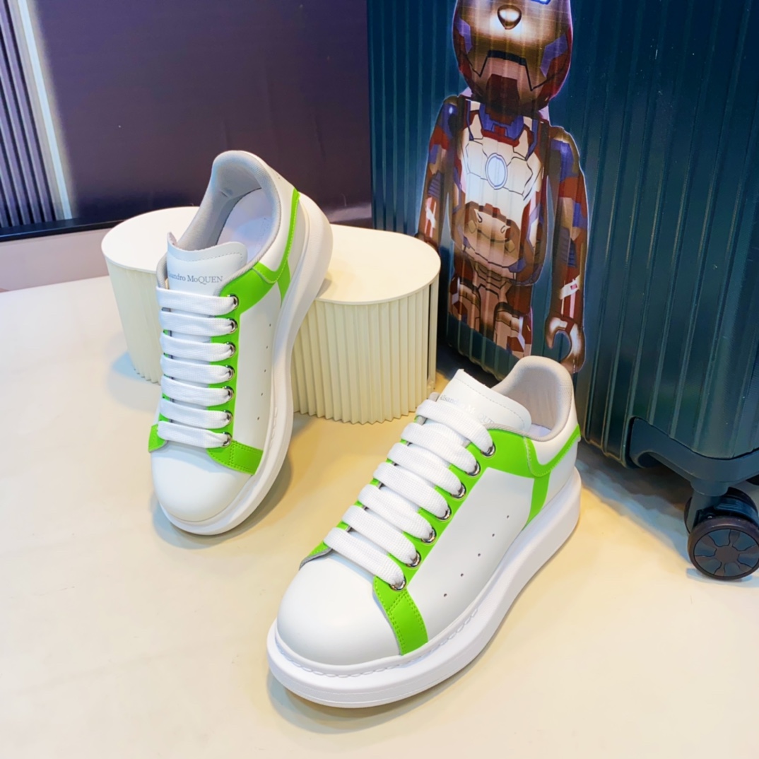 Alexander Mcqueen Oversized Sneaker 'White Green Ombre' - DesignerGu