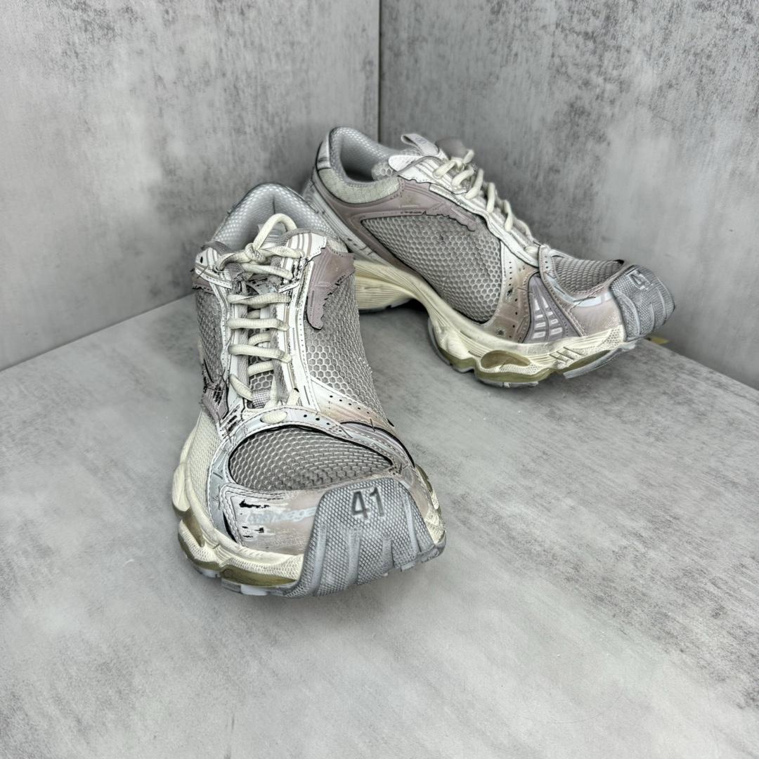 Balenciaga Stapler Sneaker In Beige/grey  - DesignerGu