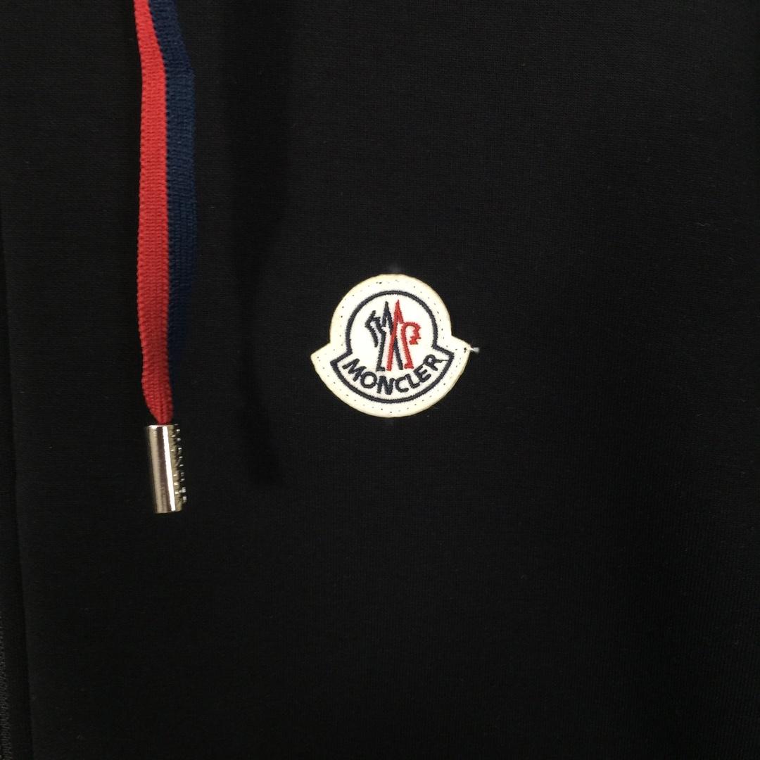 Moncler Hooded Jacket - DesignerGu