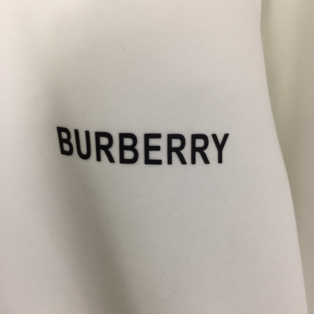 Burberry Zip Up Jacket - DesignerGu