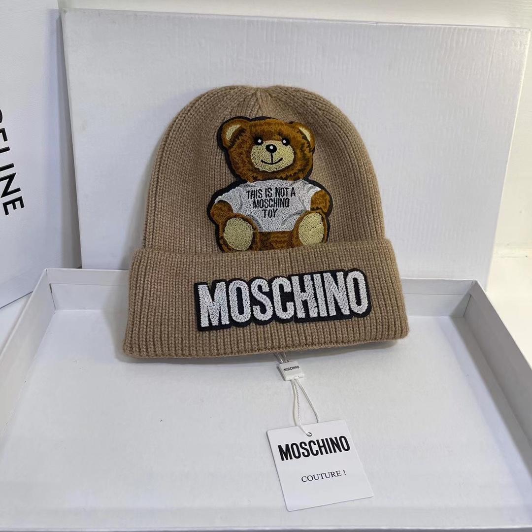 Moschino Beanie  - DesignerGu