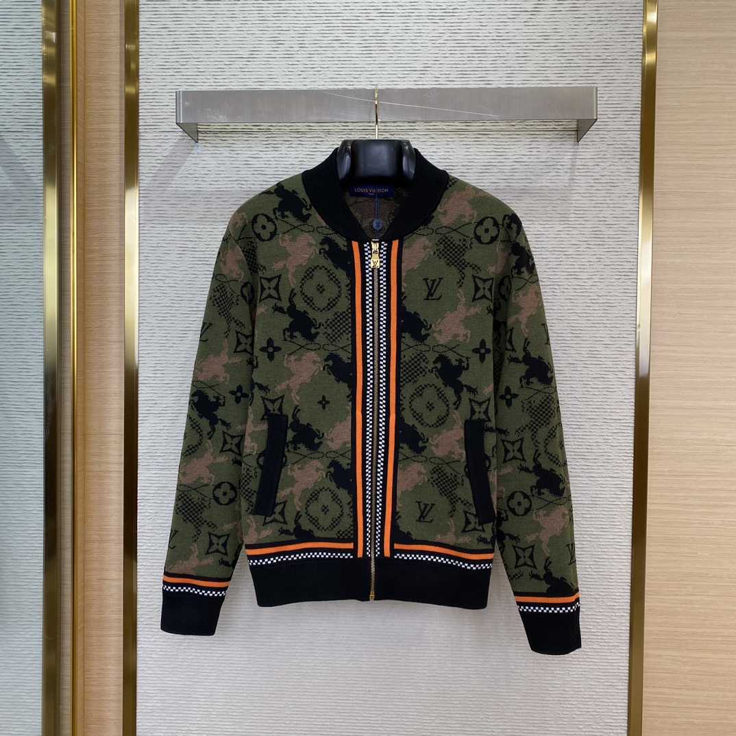 Louis Vuitton Jacquard Wool Bomber Blouson   1AFXSB - DesignerGu