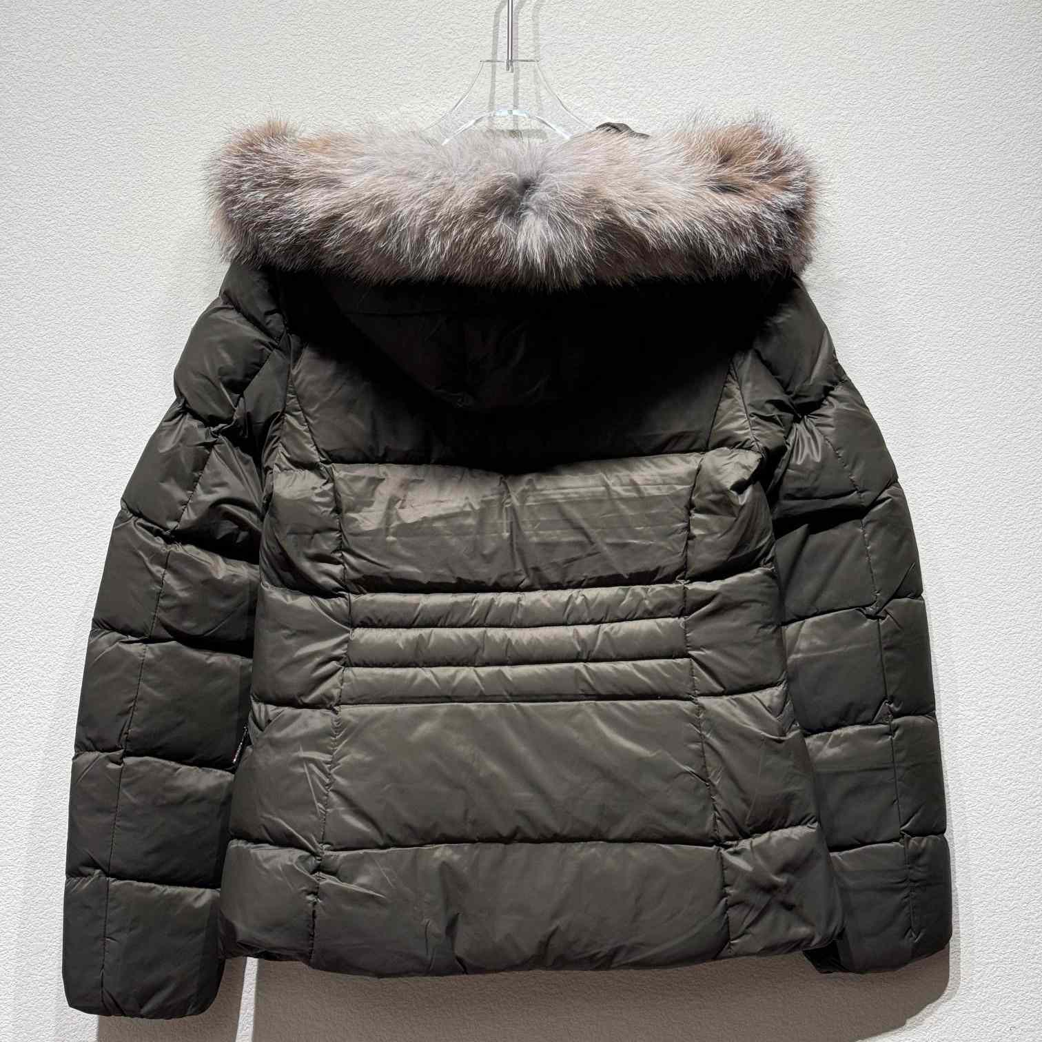 Moncler Boed Down Jacket - DesignerGu