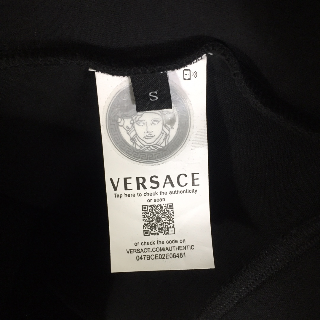 Versace Cotton Sweatshirt - DesignerGu