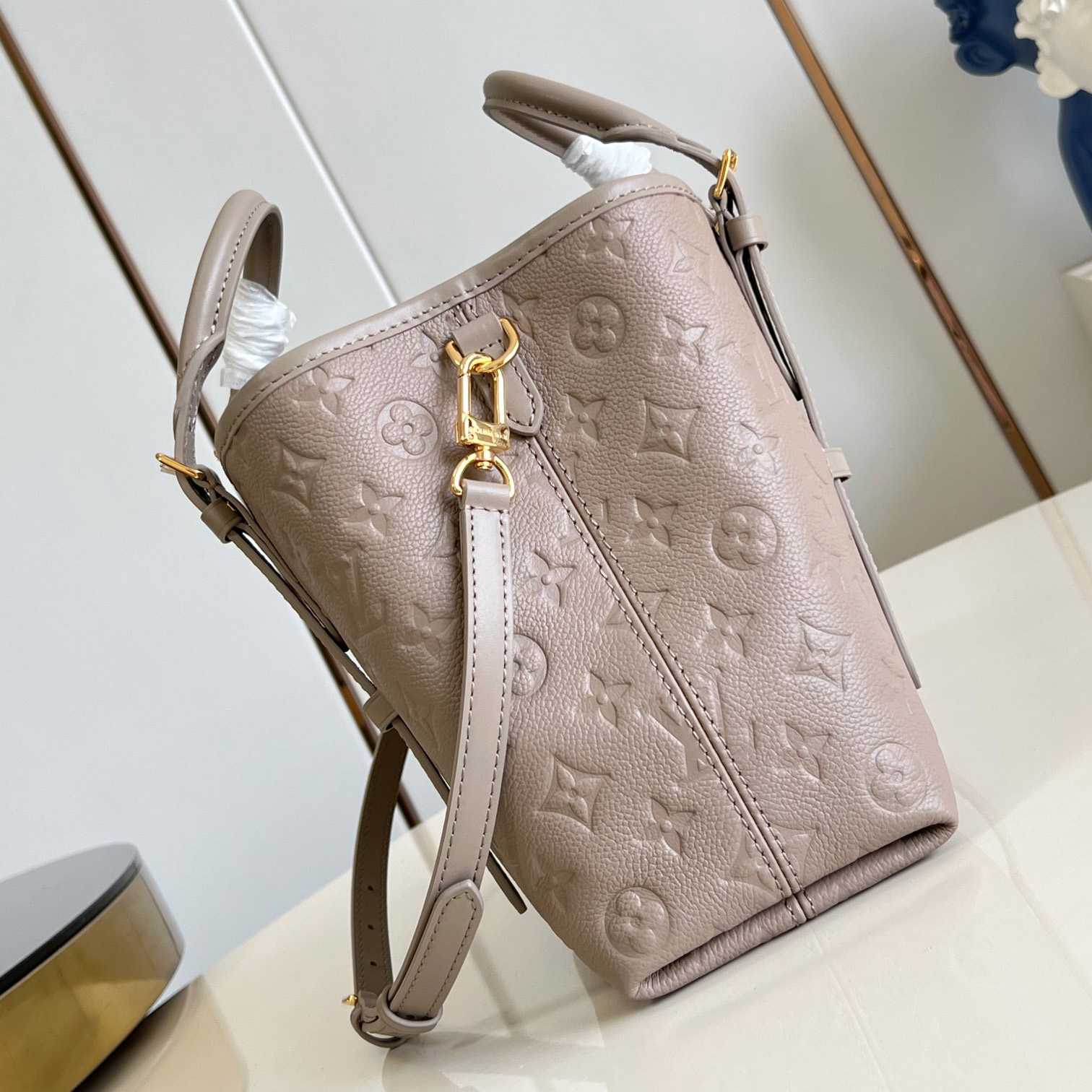 Louis Vuitton Babylone Tote PM   M11463 - DesignerGu