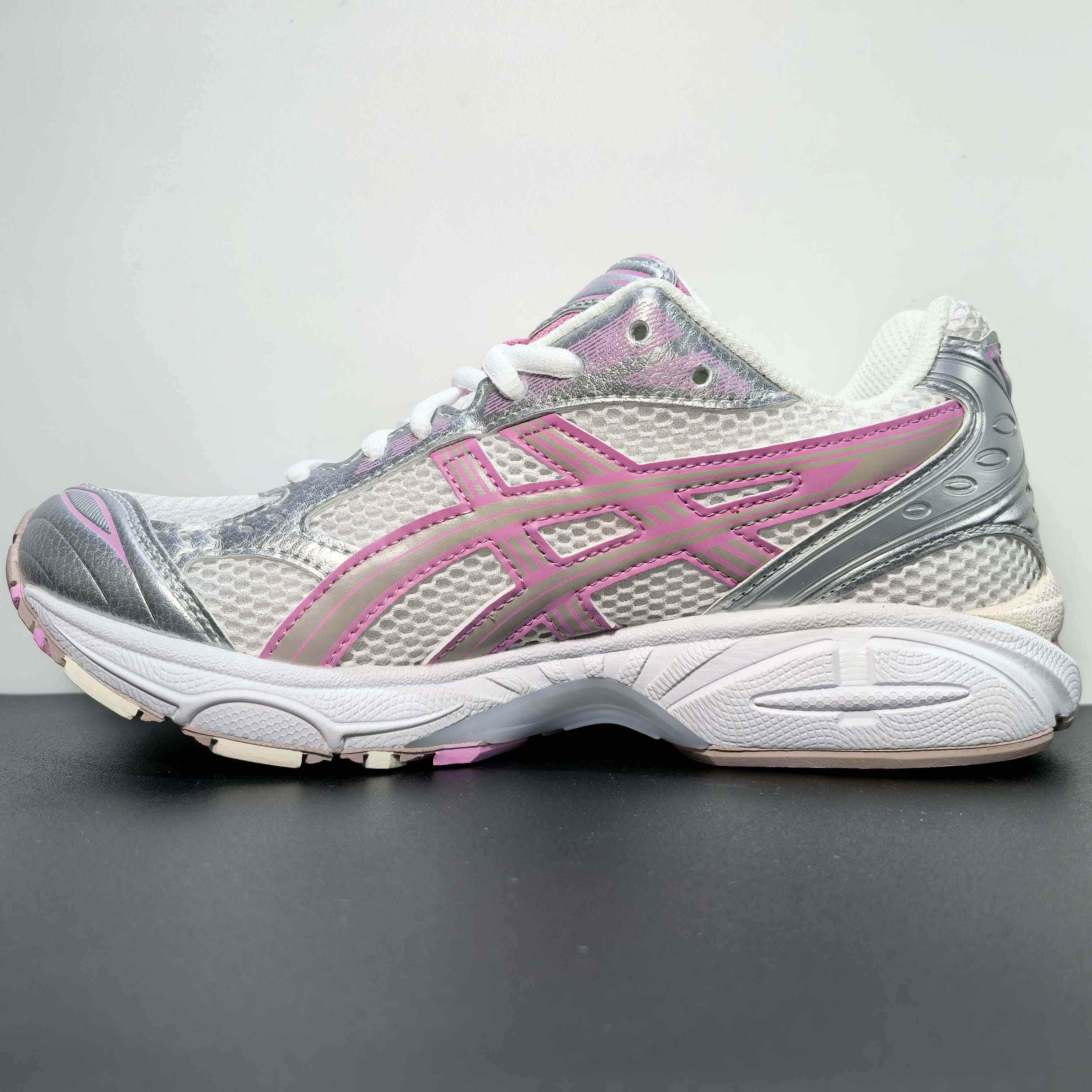 Asics Gel-Kayano 14 Sneakers     1201A667-100 - DesignerGu