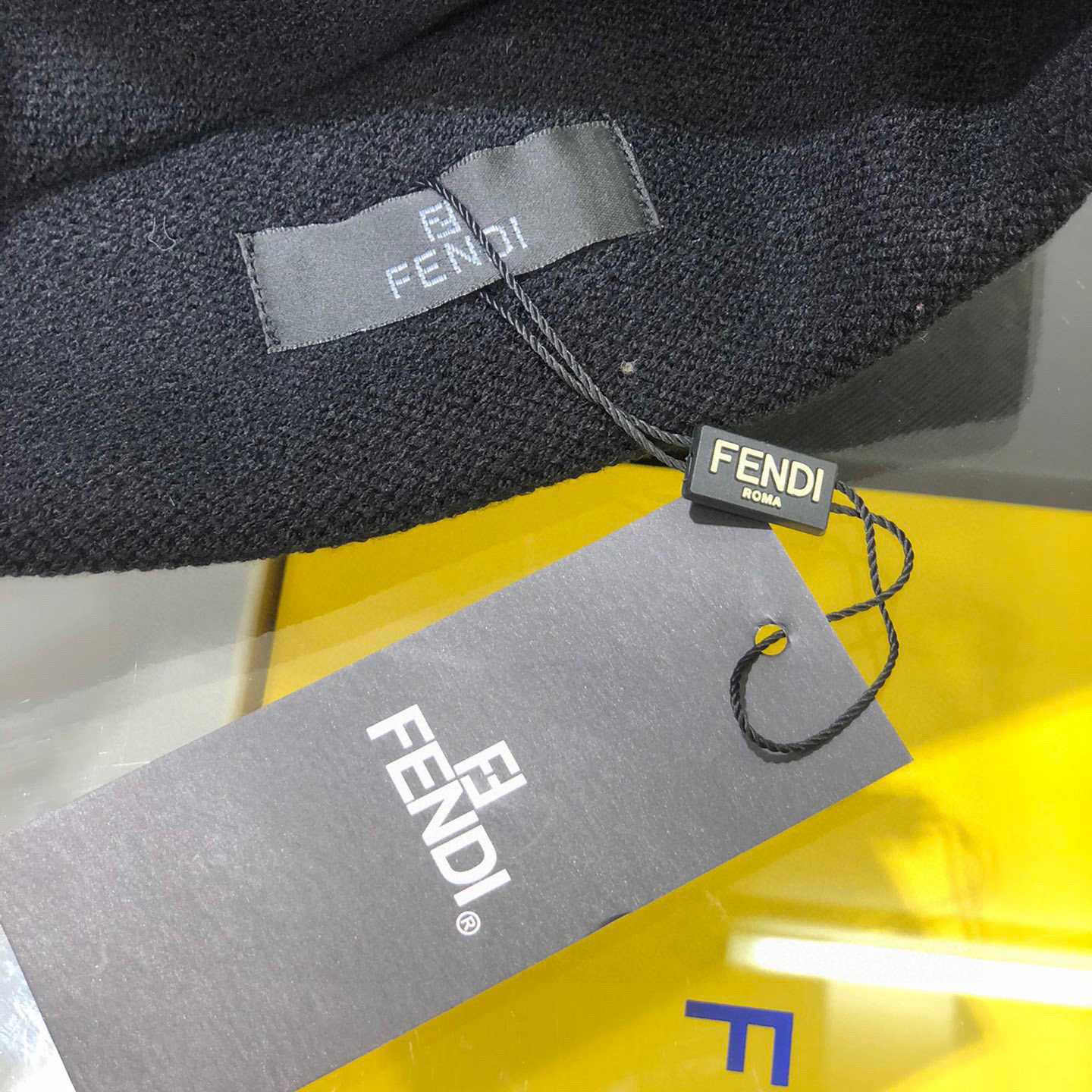 Fendi Beanie  - DesignerGu