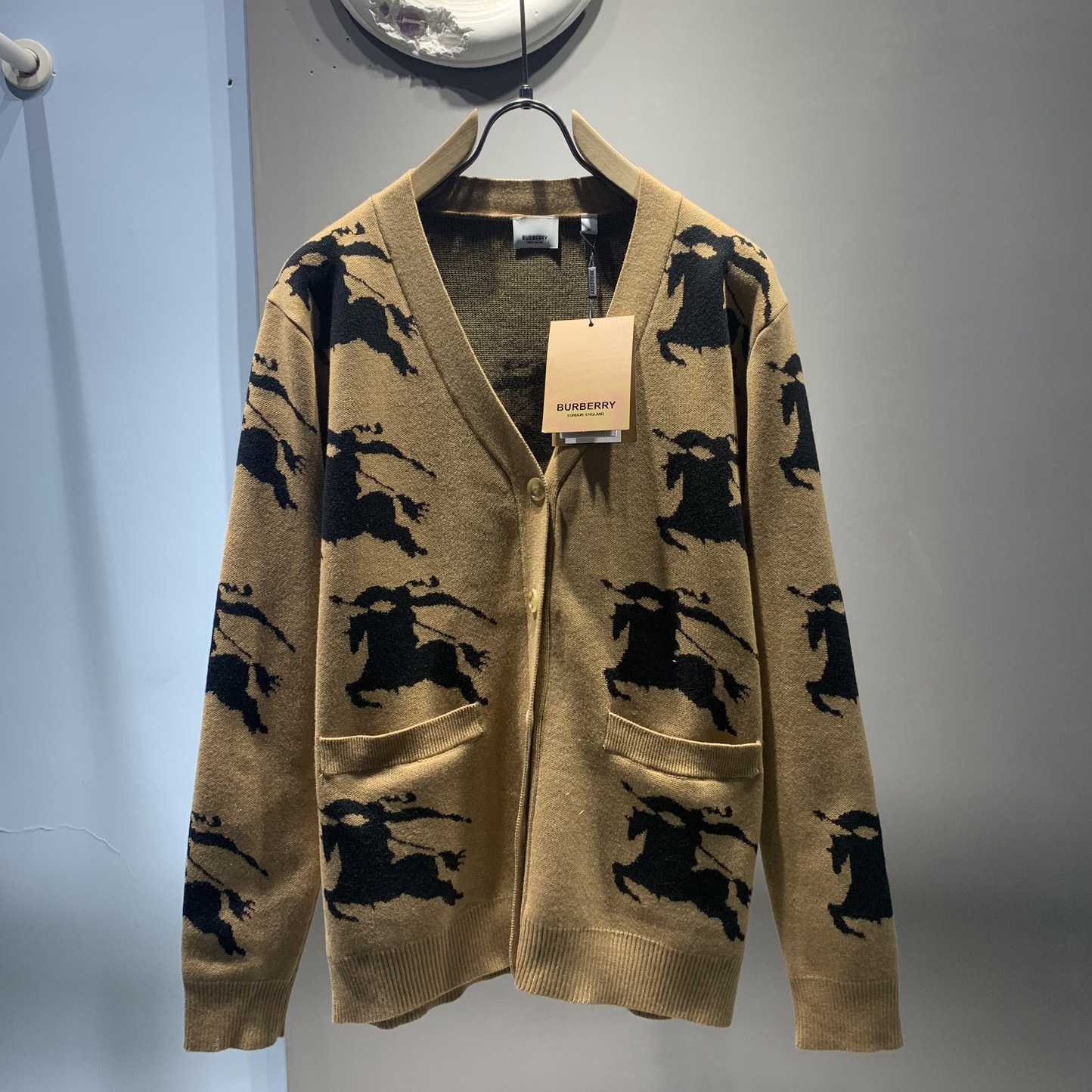 Burberry EKD Intarsia-knit Cardigan - DesignerGu