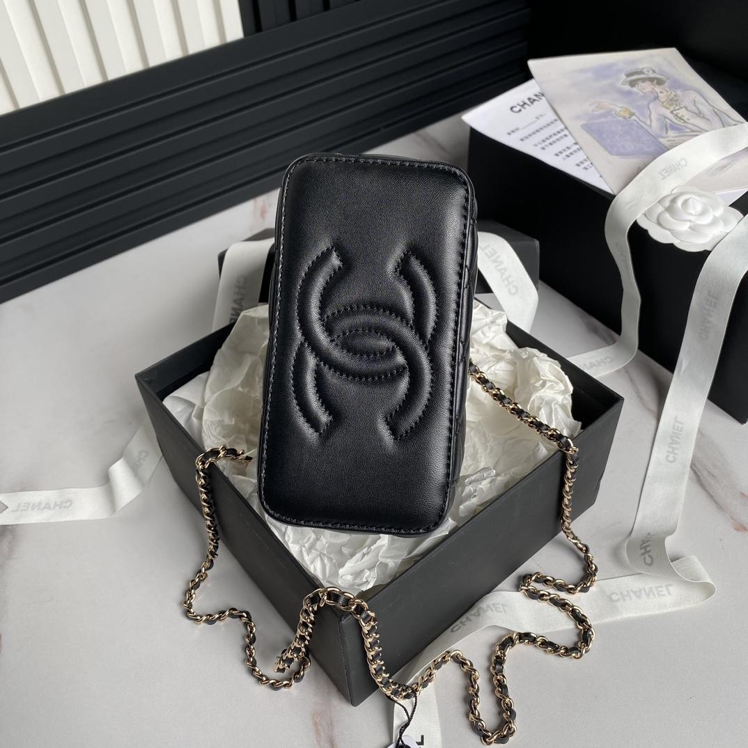 Chanel Flap Bag With Top Handle    17cm - DesignerGu