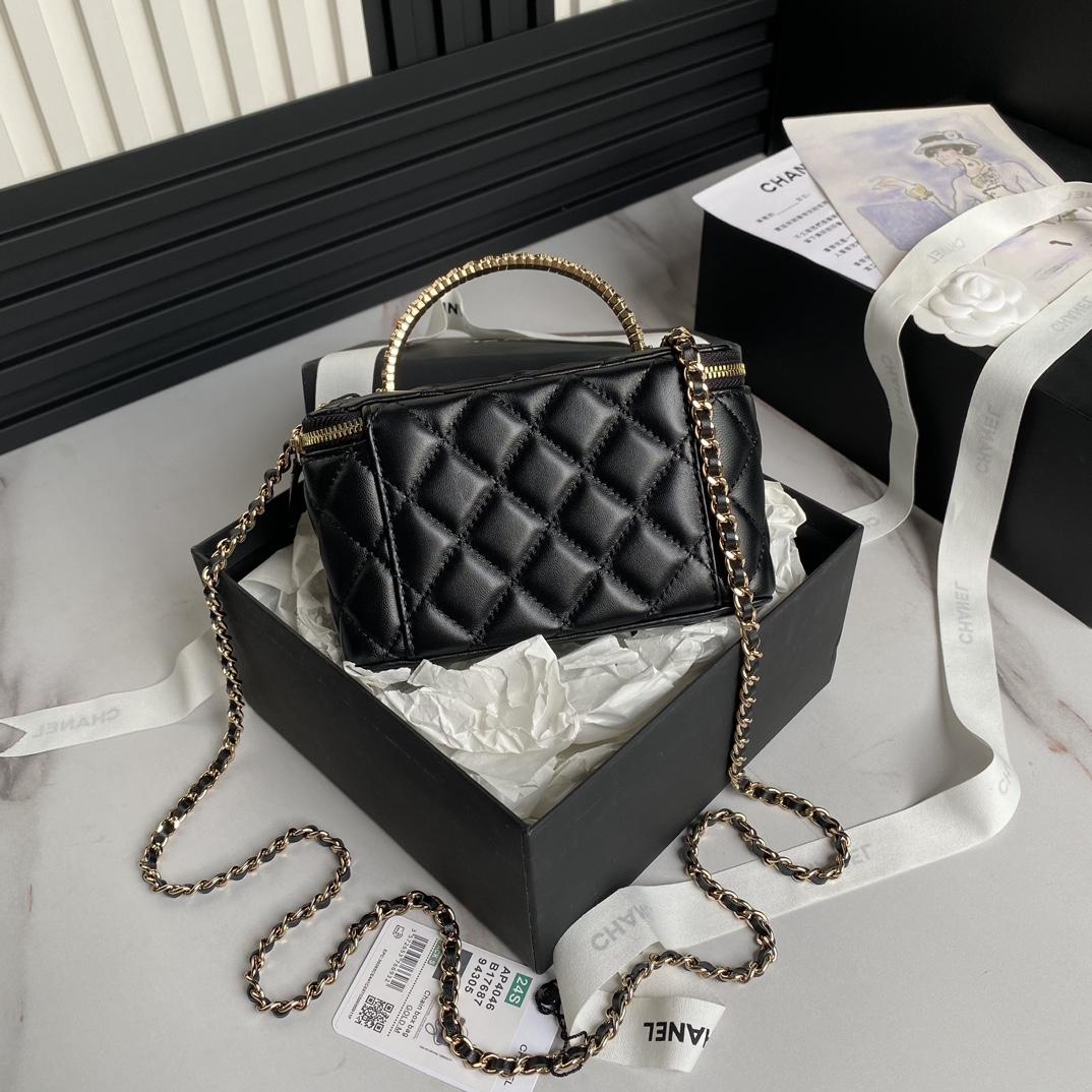 Chanel Flap Bag With Top Handle    17cm - DesignerGu