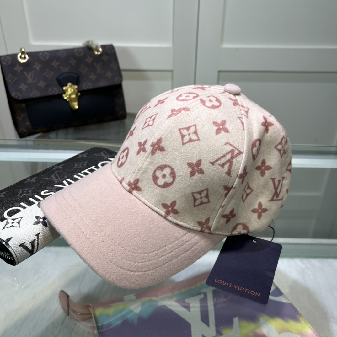 Louis Vuitton Cap - DesignerGu