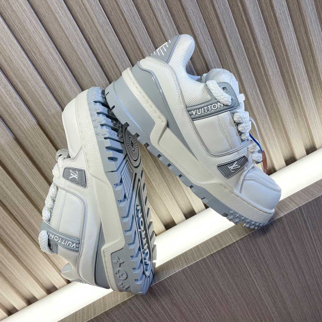 Louis Vuitton LV Trainer Sneaker    - DesignerGu