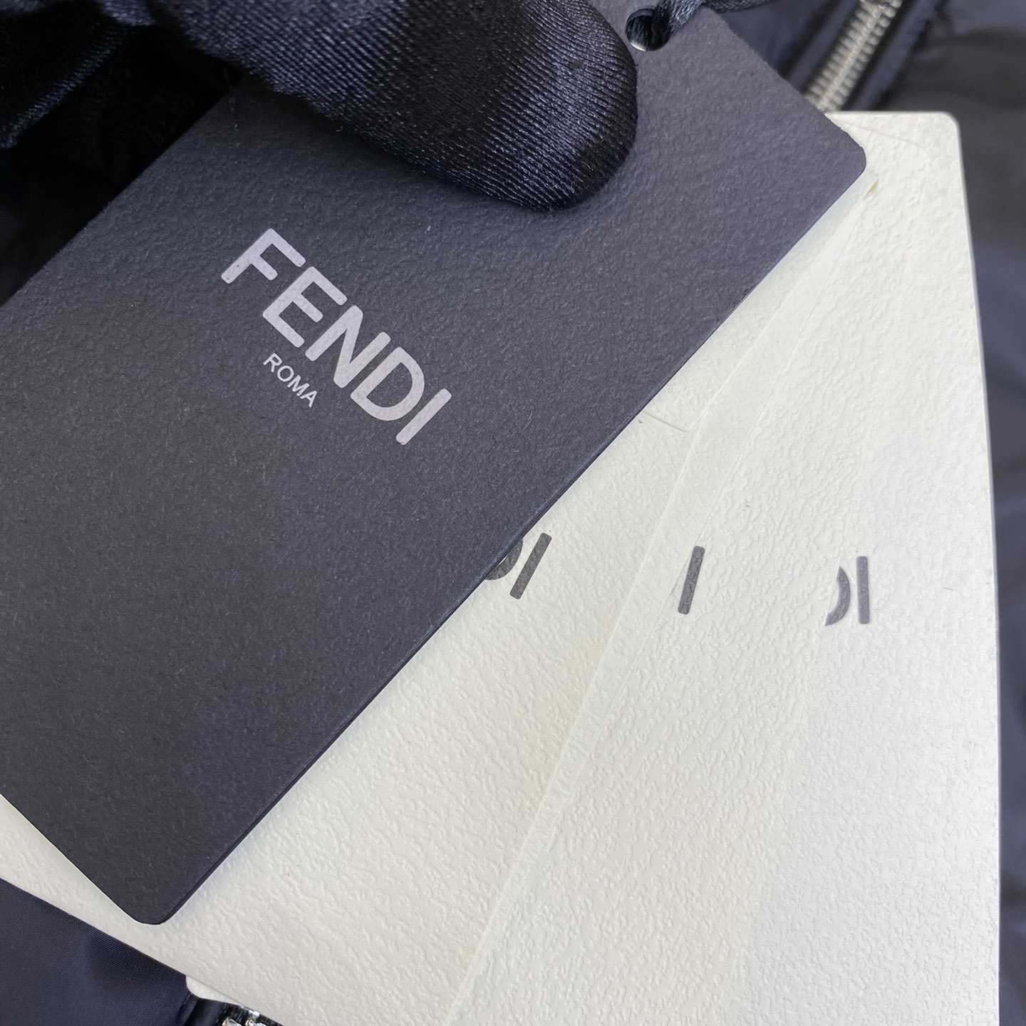 Fendi Logo-patch Reversible Puffer Jacket - DesignerGu