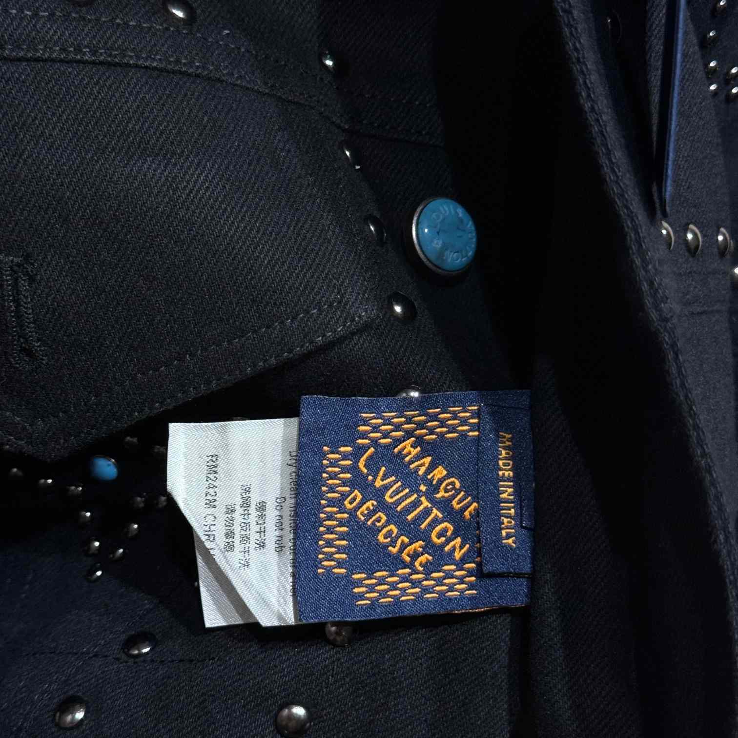 Louis Vuitton Embroidered Denim Jacket   1AFWX5 - DesignerGu