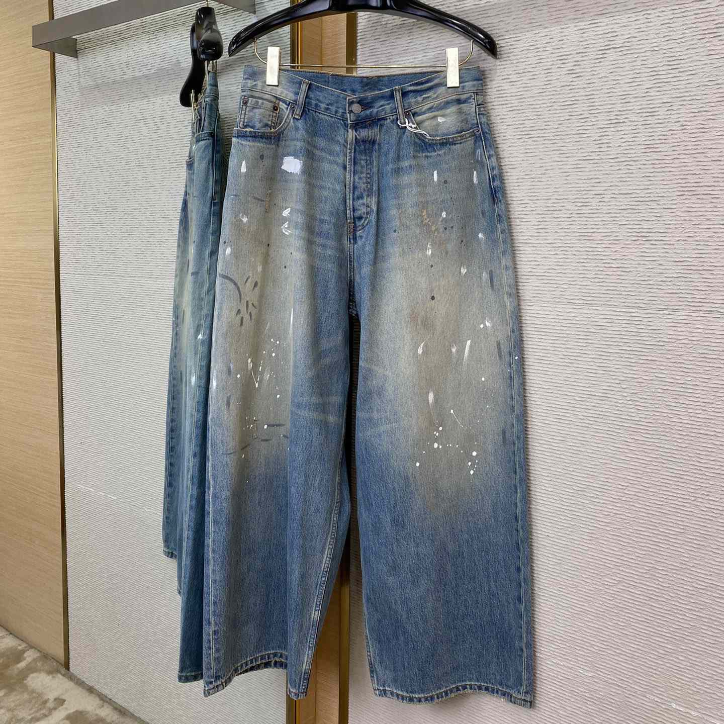 Acne Studios Jeans - DesignerGu