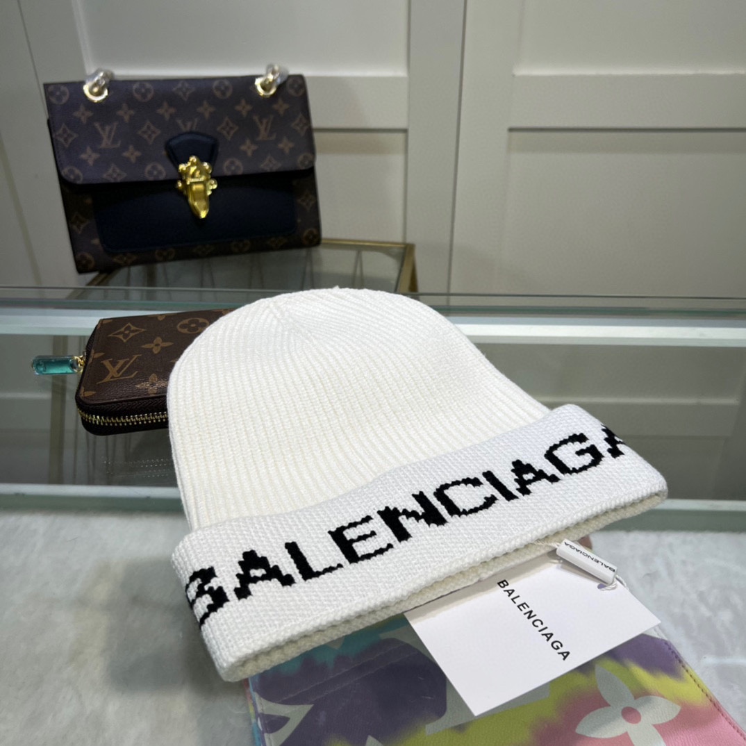 Balenciag Beanie  - DesignerGu