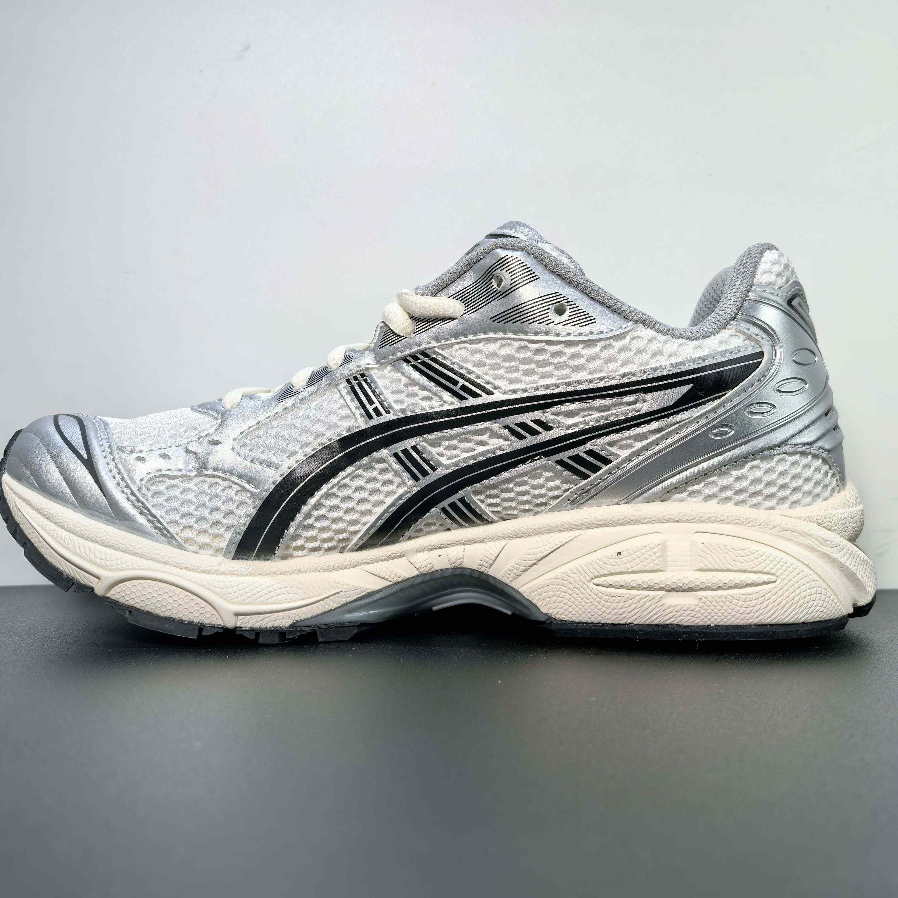 Asics Gel-Kayano 14 Sneakers    1201A475-101 - DesignerGu